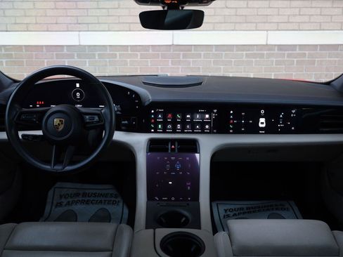 Used 2020 Porsche Taycan 4S w/ Premium Package AWD/4WD image 33