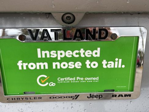 Certified 2019 Chrysler Pacifica Touring-L Plus w/ Advanced Safetytec Group image 9