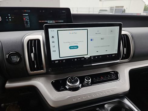 New 2026 Ford Expedition Max Active RWD image 25