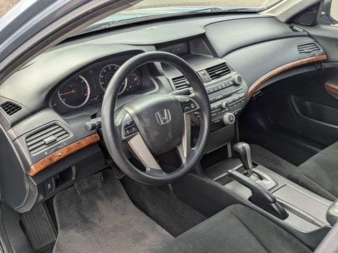 Used 2011 Honda Accord EX image 12