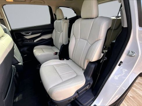Used 2023 Subaru Ascent Limited w/ Technology Package AWD/4WD image 25
