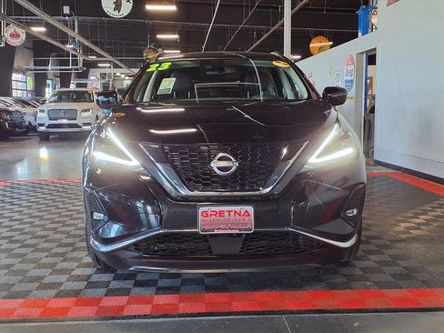 Used 2023 Nissan Murano SV AWD/4WD image 2