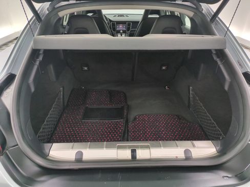 Used 2015 Porsche Panamera 4 image 10