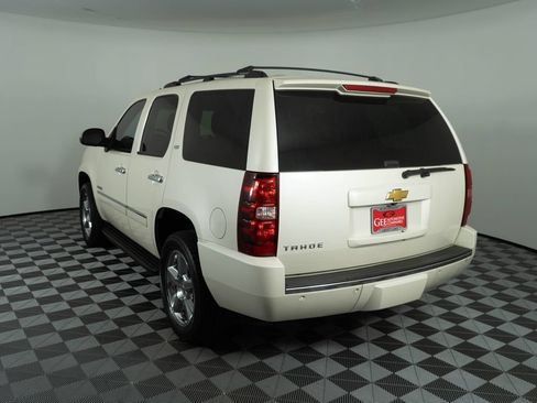 Used 2013 Chevrolet Tahoe LTZ AWD/4WD image 4