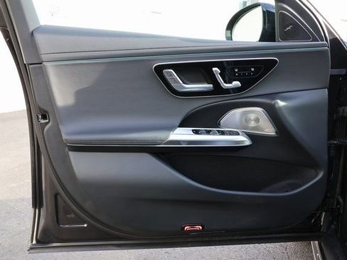 Used 2025 Mercedes-Benz E 450 4MATIC All-Terrain Wagon image 12