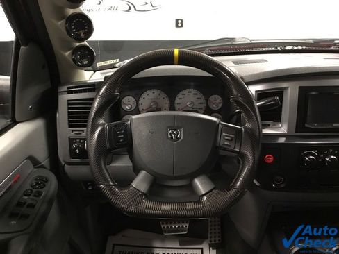 Used 2006 Dodge Ram 1500 Truck 2WD Quad Cab w/ Communication Pkg image 42