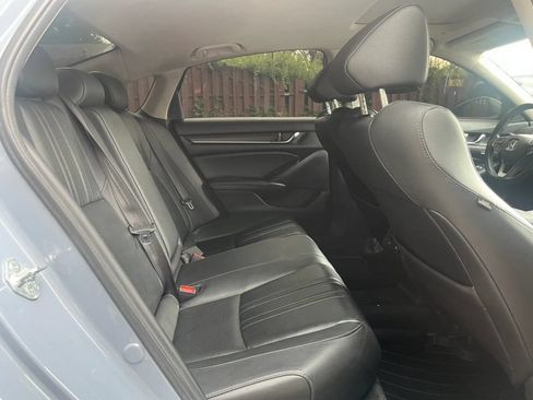 Used 2021 Honda Accord Touring image 14
