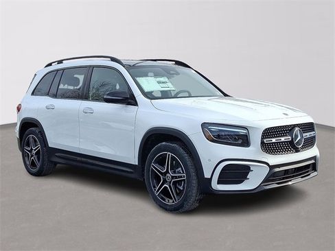 New 2026 Mercedes-Benz GLB 250 GLB 250 image 3