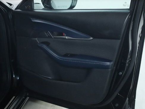 Used 2020 MAZDA CX-30 FWD image 33