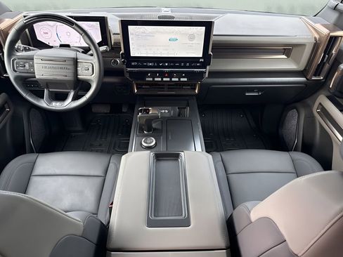 Used 2025 GMC Hummer EV 2X AWD/4WD image 14