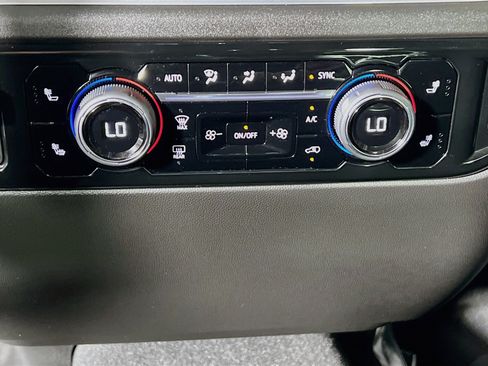 Used 2026 Chevrolet Silverado 1500 LT AWD/4WD image 26
