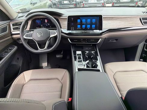 New 2026 Volkswagen Atlas SEL AWD/4WD image 9