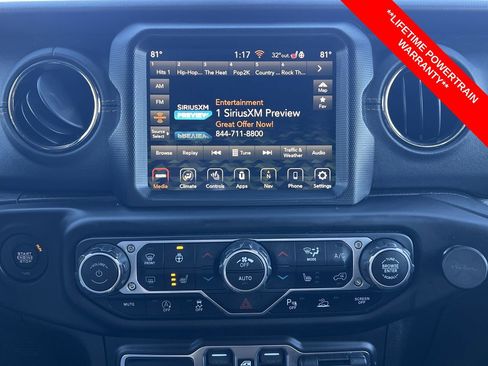 Used 2021 Jeep Wrangler Unlimited Sahara image 4