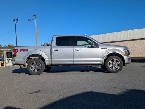 Used 2018 Ford F150 XLT w/ Equipment Group 302A Luxury image 2