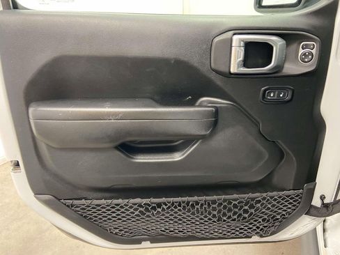 Used 2020 Jeep Wrangler Unlimited Sport S image 10