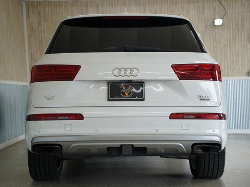 Used 2018 Audi Q7 3.0T Premium Plus AWD/4WD image 9