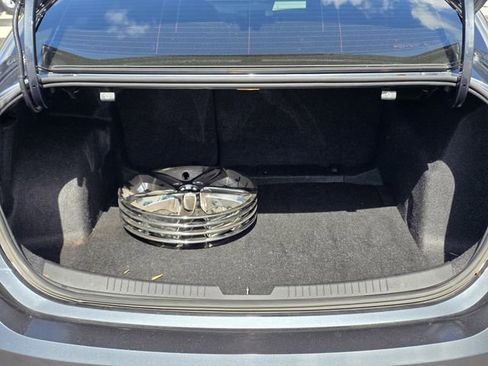 Used 2020 Chevrolet Malibu LS image 11