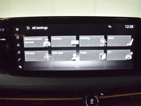 Certified 2023 Nissan Ariya AWD/4WD image 24