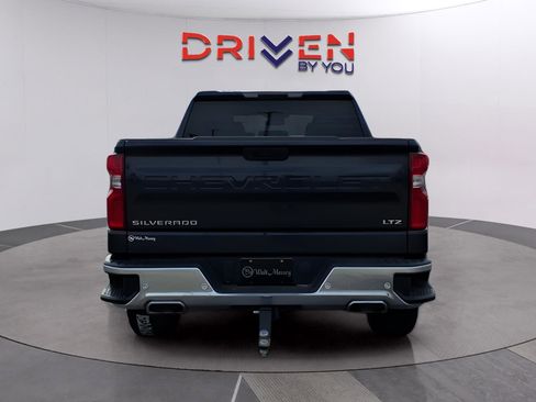 Used 2023 Chevrolet Silverado 1500 LTZ image 4