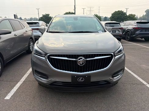 Used 2019 Buick Enclave Essence w/ Trailering Package, 5000 lbs. AWD/4WD image 2