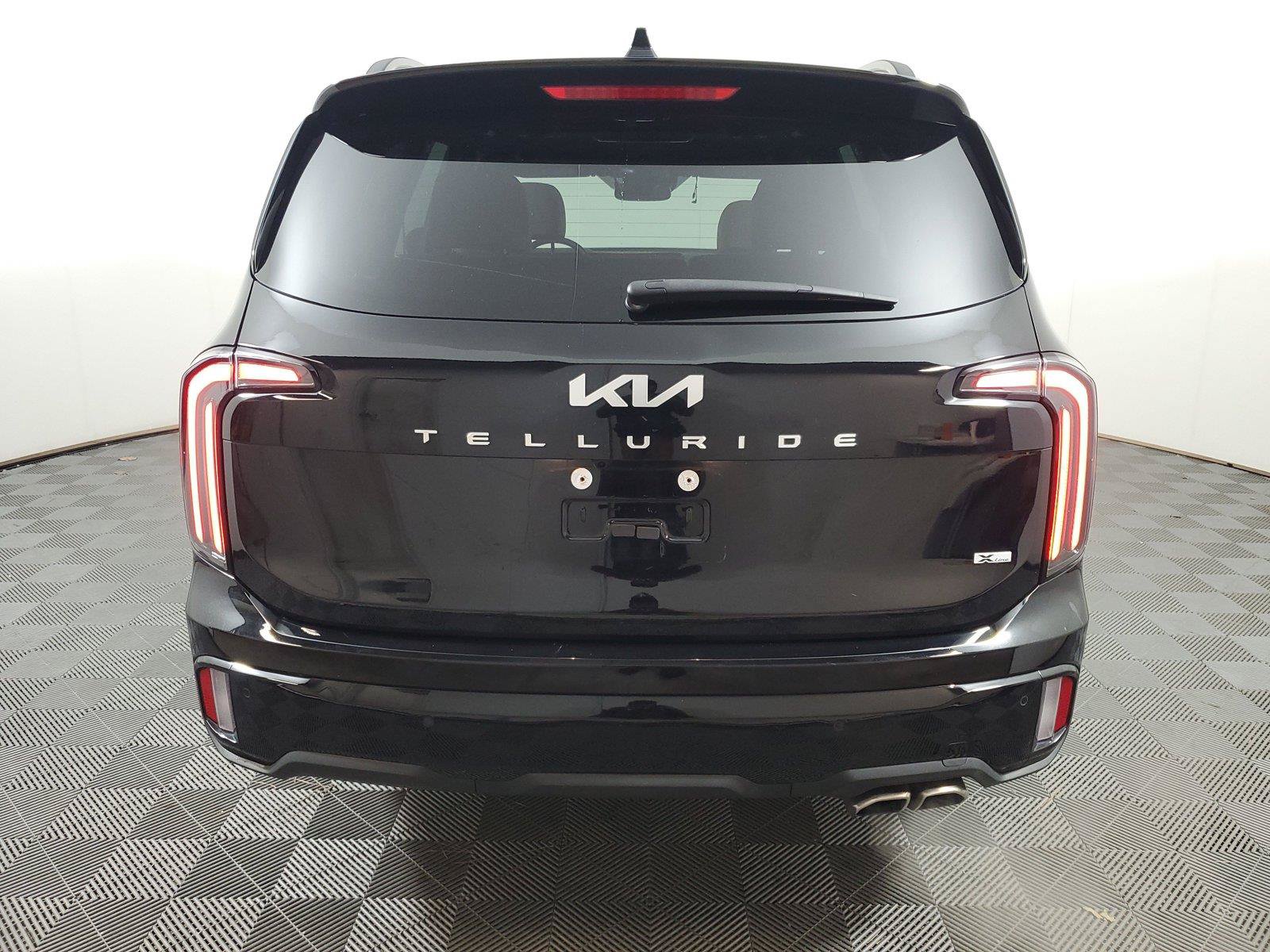 Used 2024 Kia Telluride SX X-Line AWD/4WD image 5