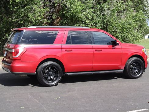 Used 2020 Ford Expedition Max XLT w/ Equipment Group 202A AWD/4WD image 4