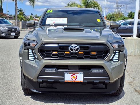 Certified 2024 Toyota Tacoma TRD Sport w/ TRD Sport Premium Package RWD image 2