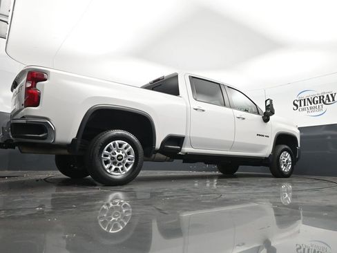 Used 2022 Chevrolet Silverado 2500 LT w/ All Star Edition RWD image 32