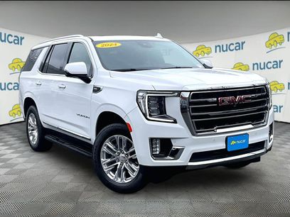 Used 2024 GMC Yukon SLT w/ SLT Premium Package