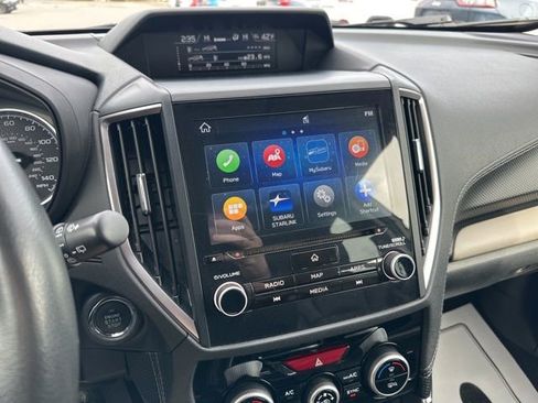 Used 2023 Subaru Forester Limited image 23