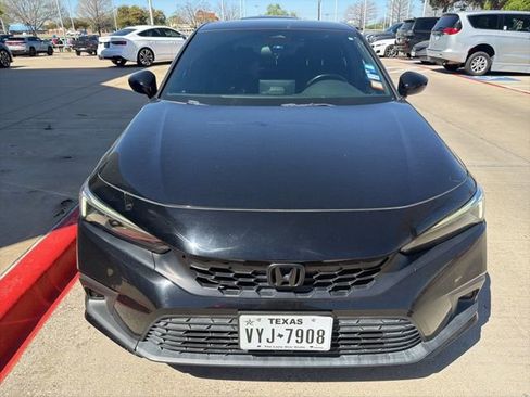 Used 2022 Honda Civic Sport image 2