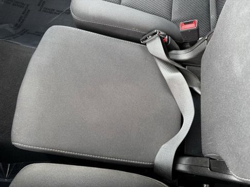 Used 2019 Chevrolet Silverado 1500 LT w/ All Star Edition image 19