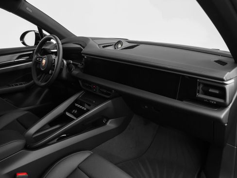 Certified 2025 Porsche Macan 4 Electric image 22