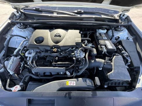 Used 2022 Toyota Camry XSE image 25