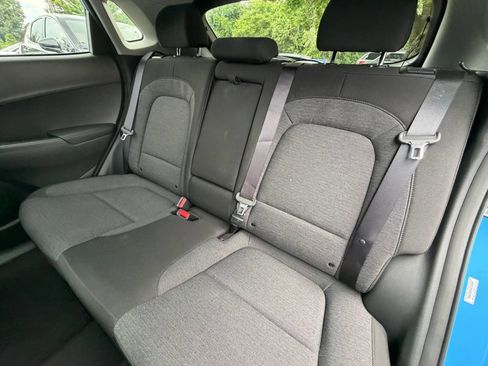 Used 2022 Hyundai Kona SEL FWD image 16