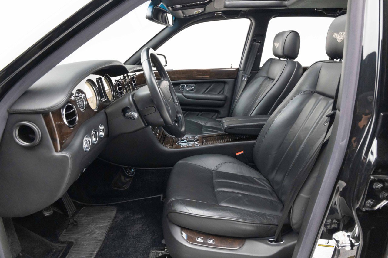 Used 2007 Bentley Arnage R RWD image 24