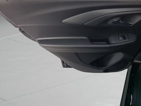 New 2026 Chevrolet TrailBlazer LT w/ Midnight Edition FWD image 15