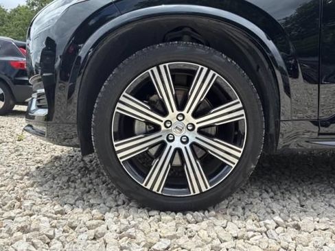 Used 2024 Volvo XC90 B6 Plus AWD/4WD image 8
