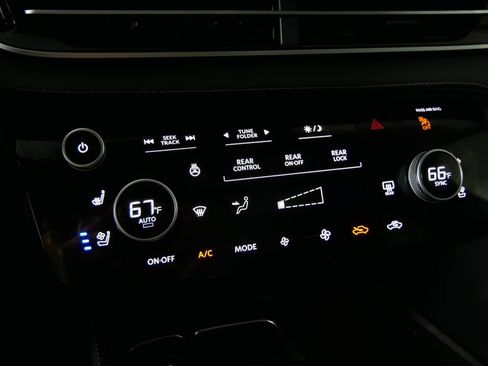 Certified 2025 INFINITI QX60 Luxe w/ Vision Package AWD/4WD image 27