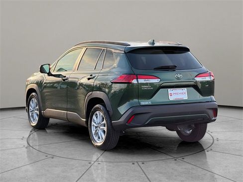 Used 2023 Toyota Corolla Cross LE image 4