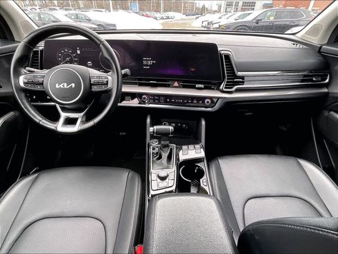 Used 2023 Kia Sportage SX image 22