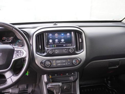 Used 2022 Chevrolet Colorado LT w/ Fleet Safety Package image 11