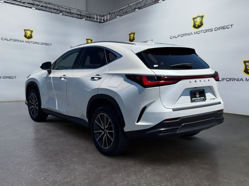 Used 2024 Lexus NX 250 FWD image 3