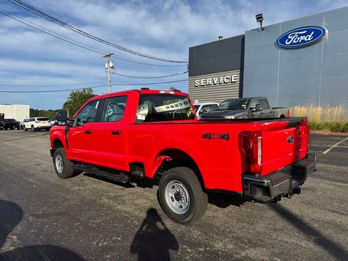 New 2026 Ford F250 XL w/ XL Chrome Package image 8