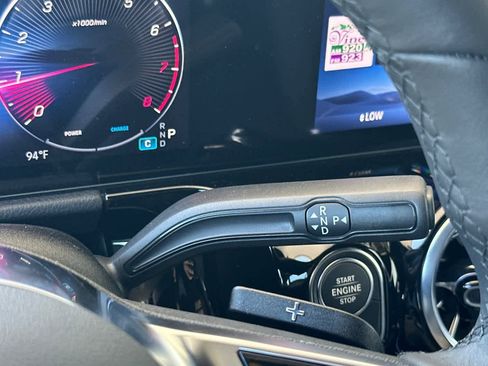 Certified 2025 Mercedes-Benz GLA 250 image 20