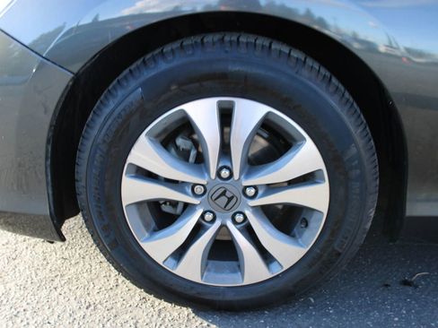 Used 2013 Honda Accord LX image 16