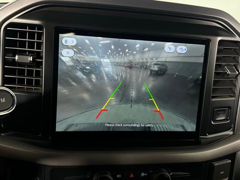 Used 2025 Ford F150 XLT image 14