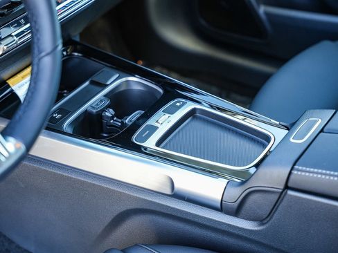 Certified 2026 Mercedes-Benz GLB 250 4MATIC image 21
