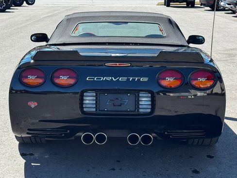 Used 2003 Chevrolet Corvette Convertible w/ Preferred Equipment Group1 RWD image 5