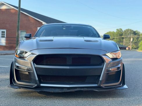 Used 2021 Ford Mustang GT w/ Black Accent Package RWD image 9